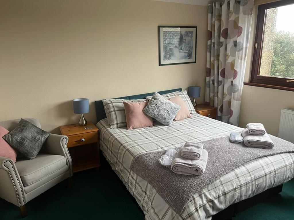 An Escape For 2: Near A Castle Island In Scotland Apartman Kinross Kültér fotó